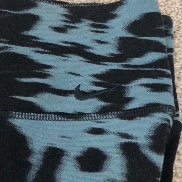 Nike Dry Fit Pants - Picture 3 of 6